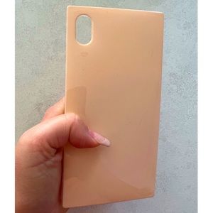 Flaunt Nude Almond Square iPhone XR case